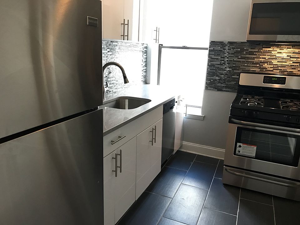 1st image of 1735 Caton Ave APT 2B