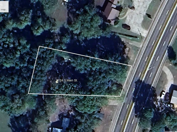 724 S Main St, Quitman, TX 75783