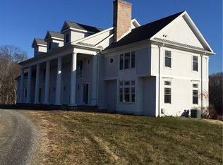 10 Abbey Rd, Easton, CT 06612