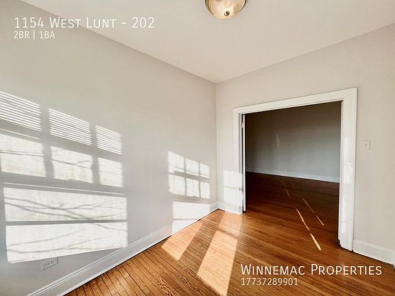 2nd image of 1154 W Lunt Ave APT 202