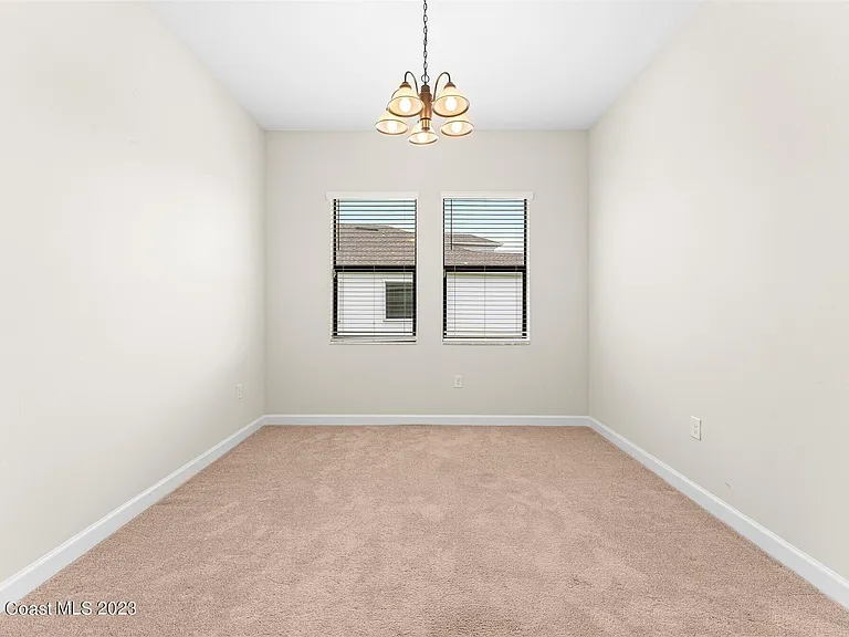 2323 Great Belt Cir — Photo 27