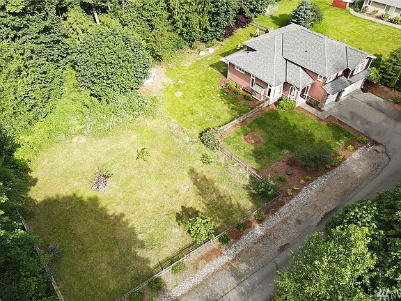 3rd image of 8420 152nd Ave NE