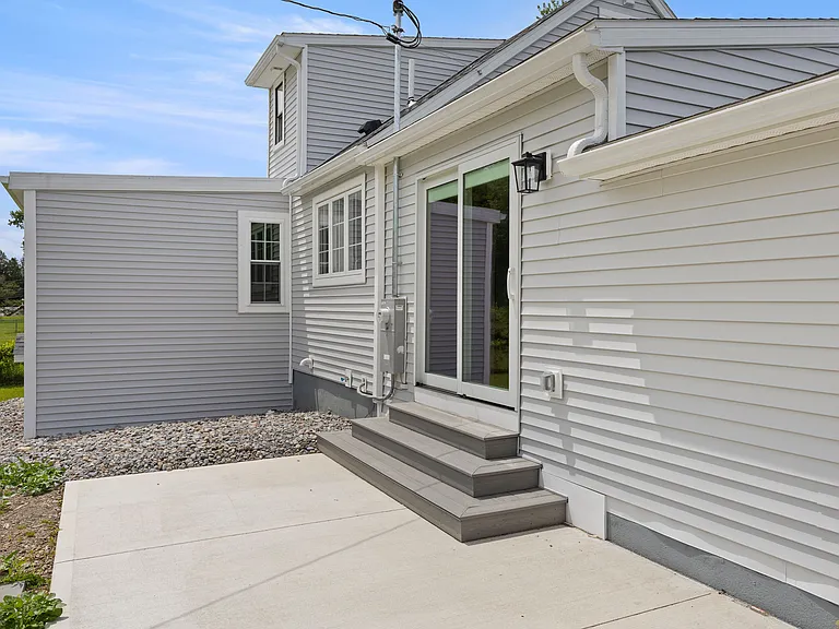 116 Winchester Dr — Photo 37