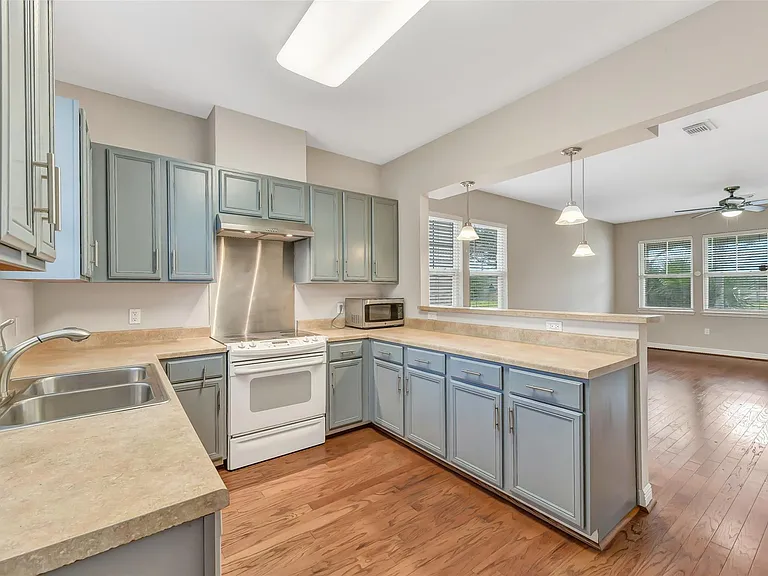 4418 N Live Oak Cir — Photo 9