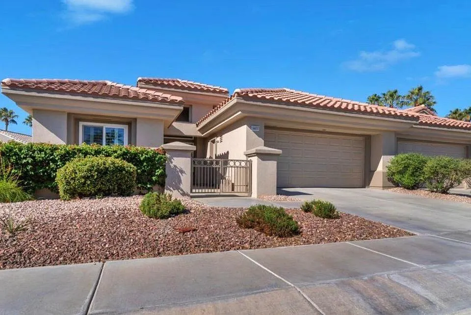 38635 Orangecrest Rd