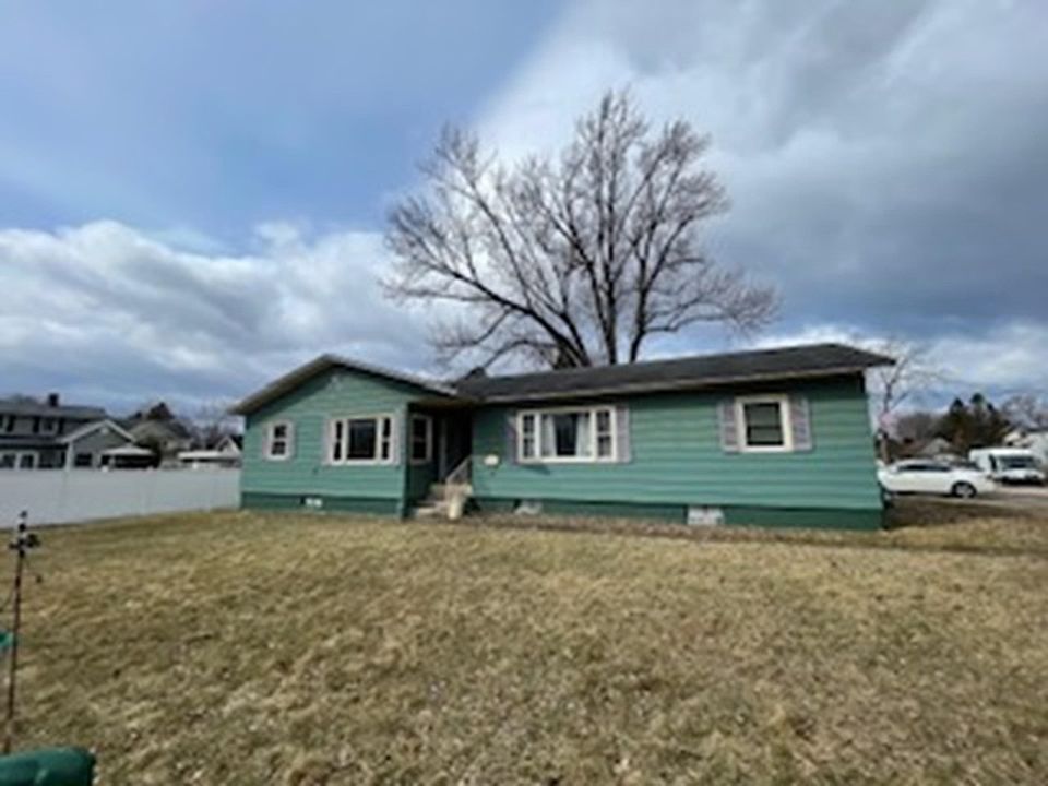 1st image of 163 Hinesburg Road