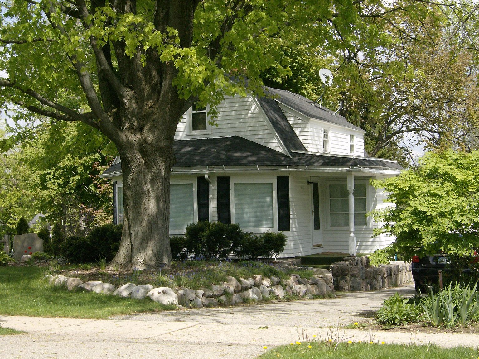 1906 Kinney Ave NW, Grand Rapids, MI 49534 Zillow