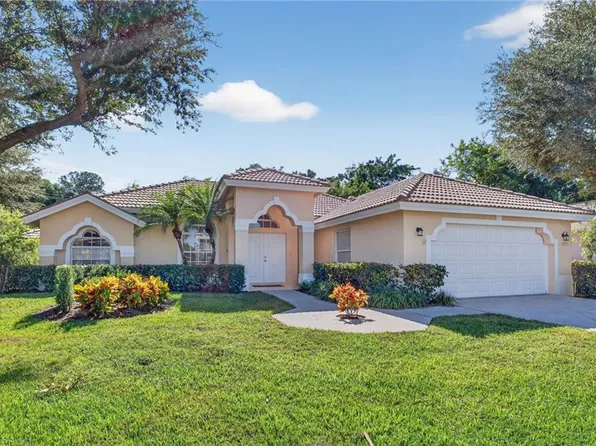 1471 Vintage CT, NAPLES, FL 34104