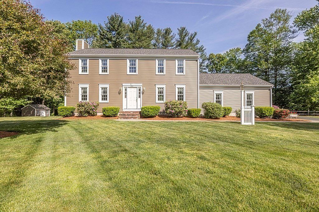 13 Caswell Way, Bridgewater, MA 02324 | Zillow