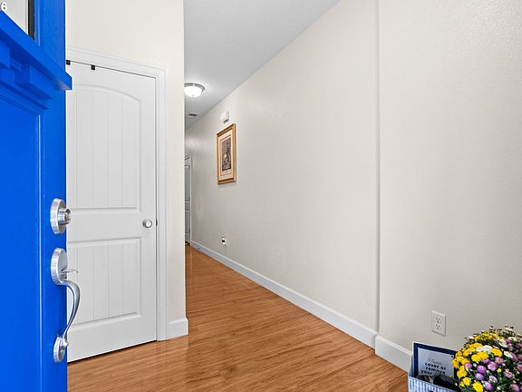 5th image of 37989 Killarney St