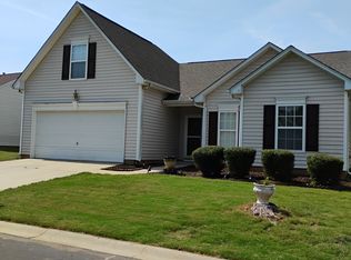 734 Waterbrook Ln, Greer, SC 29651