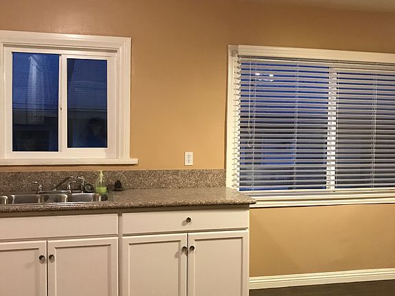4th image of 5948 Camellia Ave