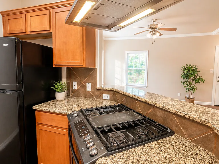 408 Nelray Blvd #A — Photo 6