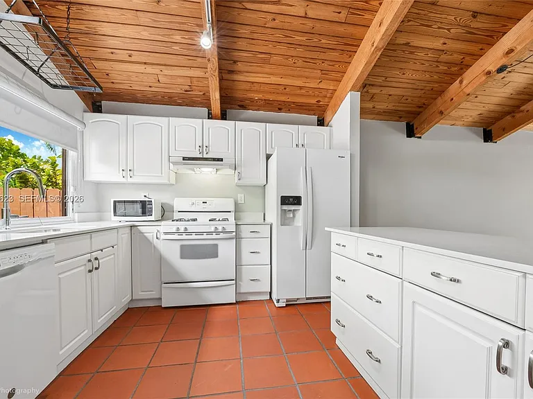 11333 SW 112th Circle Ln N #11333 — Photo 3