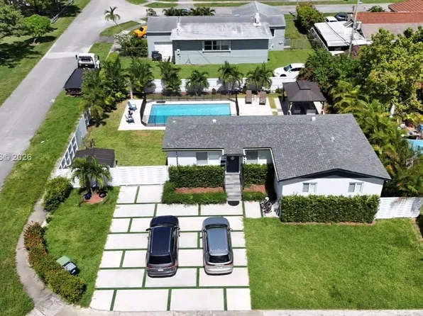 2401 SW 83rd Ave, Miami, FL 33155