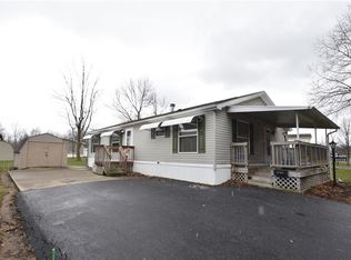 6350 Whispering Woods Dr #59, Williamson, NY 14589