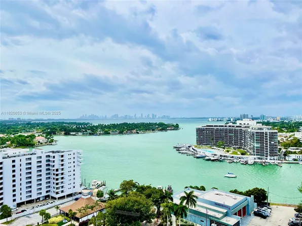 401 69th St APT 405, Miami Beach, FL 33141