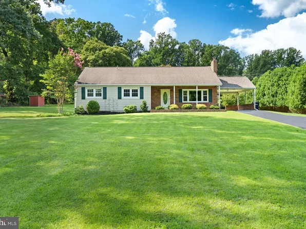 2012 Miller Rd, Hummelstown, PA 17036