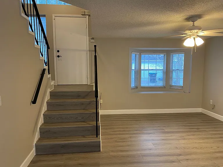 4131 Guadalupe Ct — Photo 3