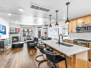 909 W Peace Tree Trl, Kamas, UT 84036