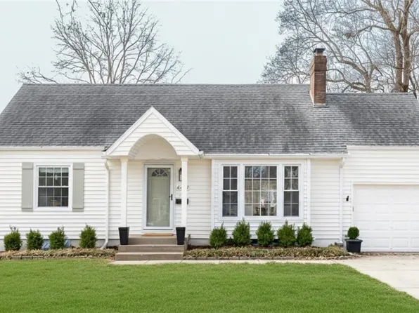 4407 W 69th Ter, Prairie Village, KS 66208