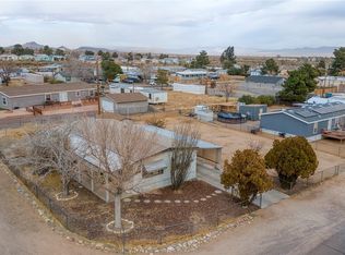 1135 E McVicar Ave, Kingman, AZ 86409