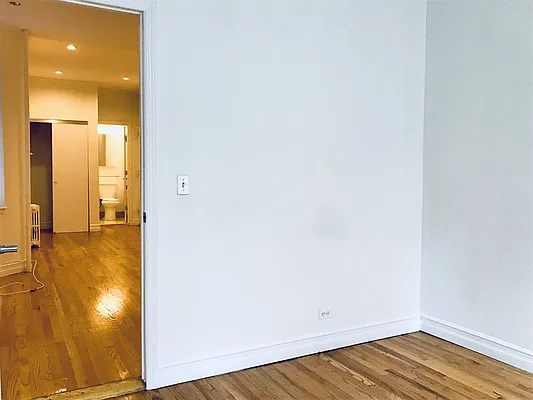 Rented by Sky Management | media 55