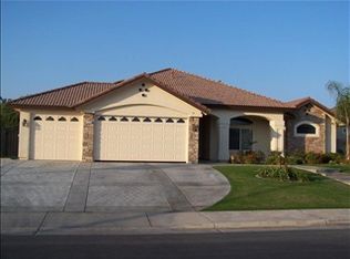 11716 Kenseth St, Bakersfield, CA 93312