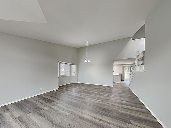 5th image of 15630 Canby Dr SE