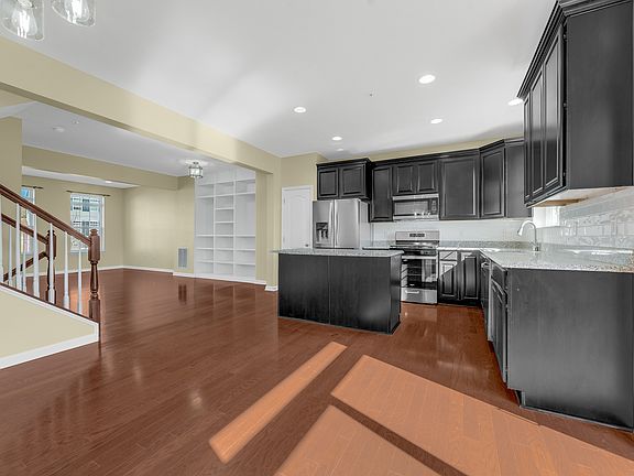 2nd image of 209 Eagle Dr
