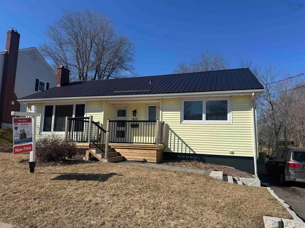 30 South St, Truro, NS B2N 4C1