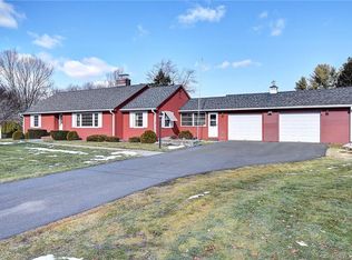 9 Olde Stage Rd, Glastonbury, CT 06033