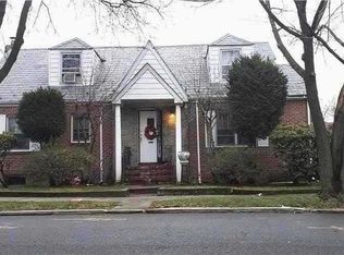 147-03 Jewel Ave, Flushing, NY 11367