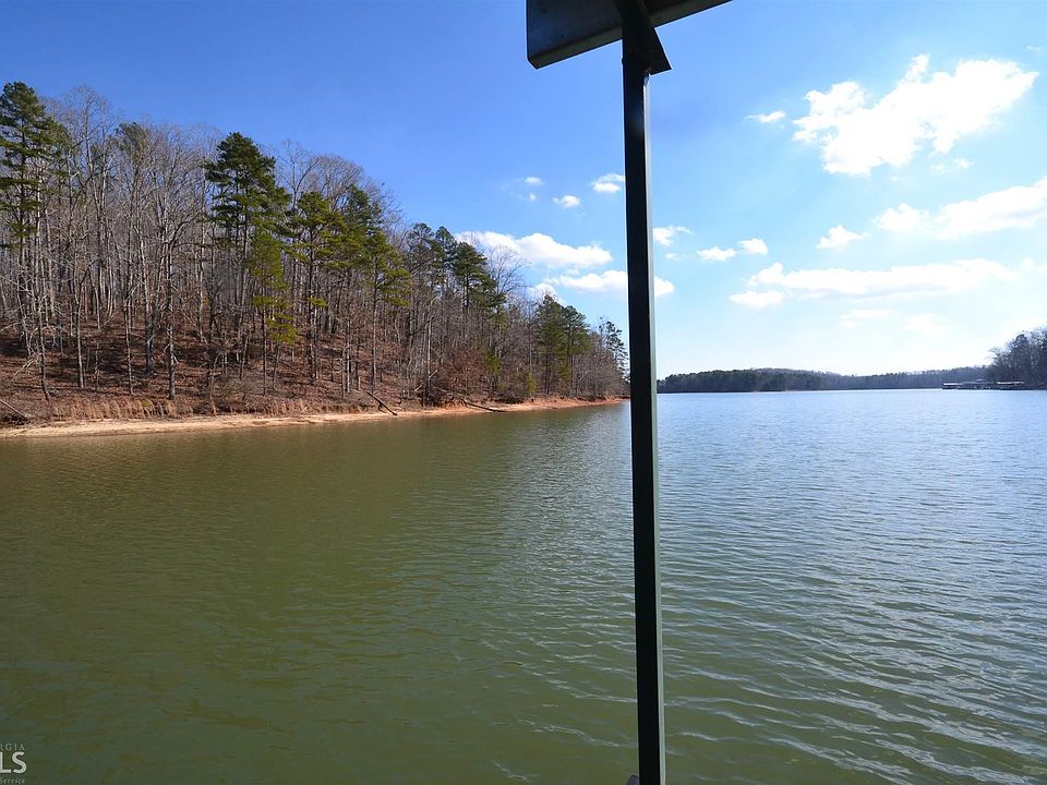 1st image of 103 Gates Cove Dr