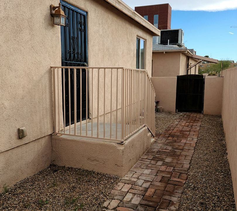 1st image of 1019 E Drachman St #2