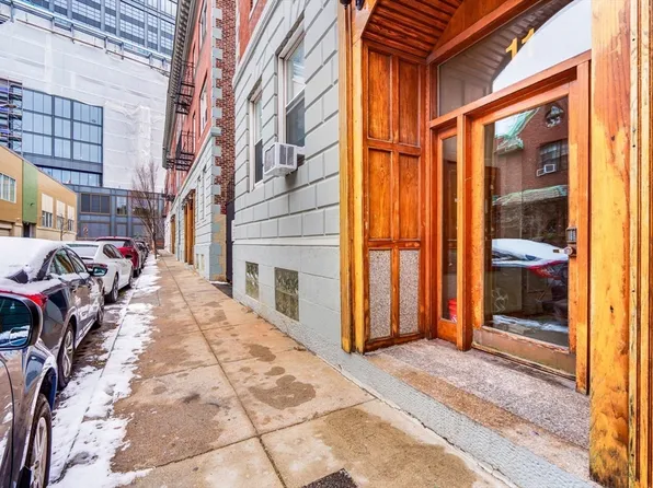 11 Aberdeen St APT 4A, Boston, MA 02215