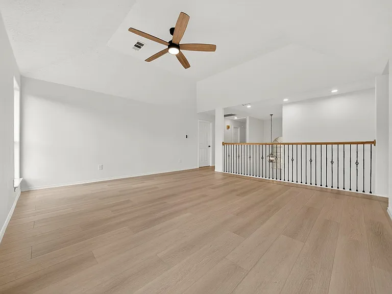 3315 Berzin Ct — Photo 21