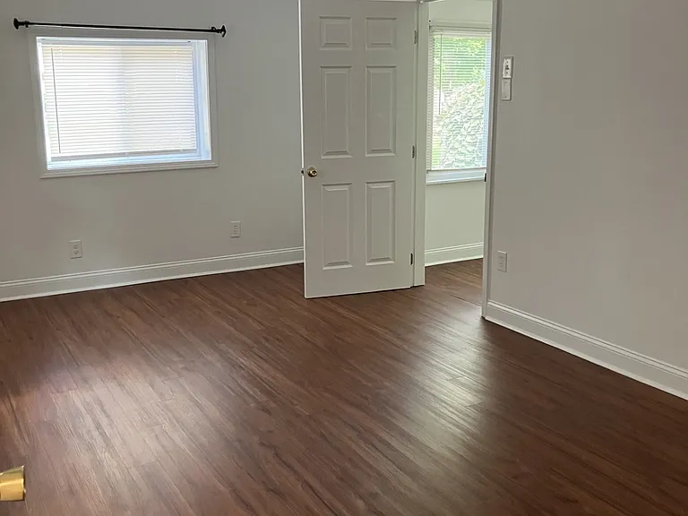 6836 Robin Dr — Photo 19