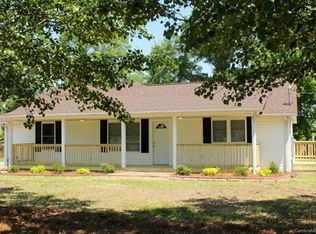 1394 Suttle Rd, Lancaster, SC 29720