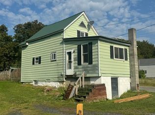 3712 37 1/2 West St, Whitehall, NY 12887