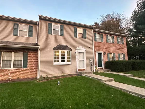 2809 Knoll Way, Sinking Spring, PA 19608