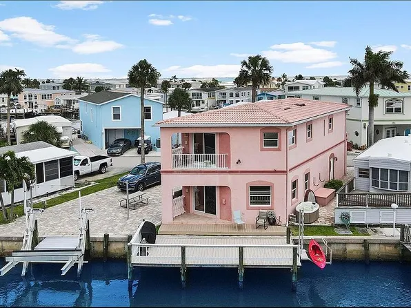 248 Nettles Blvd, Jensen Beach, FL 34957