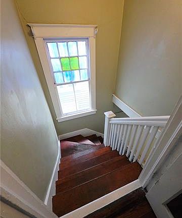 4th image of 1718 Josephine St #B