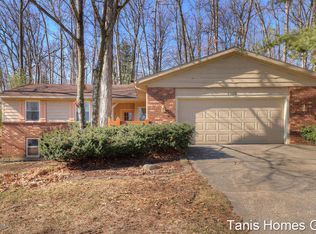 2183 Timberview Dr NE, Grand Rapids, MI 49525