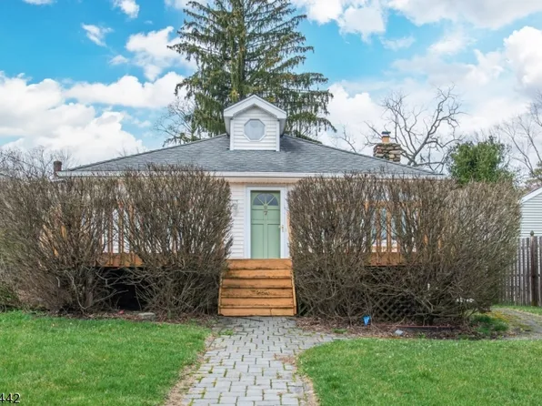 27 WEST SHORE ROAD, Denville Twp., NJ 07834