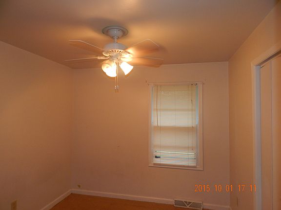 5th image of 3109 Sussex Dr