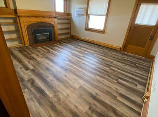 415 9th St NW #2, Faribault, MN 55021