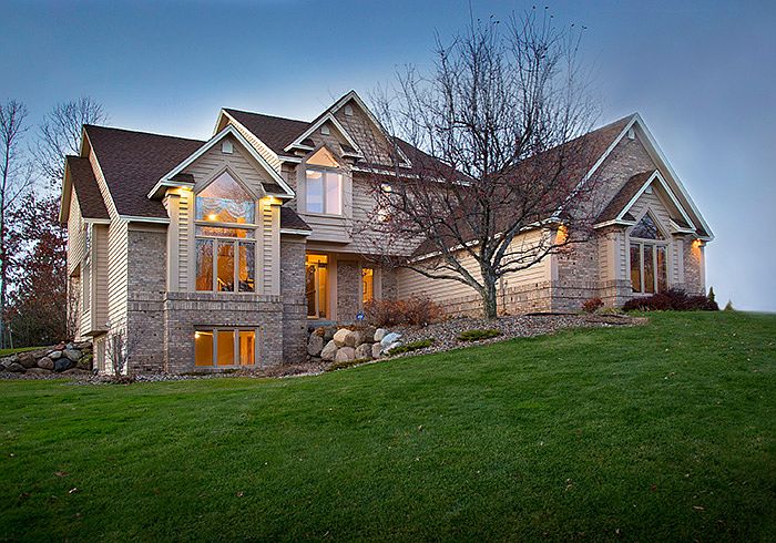 1st image of 1300 Summit Oaks Dr