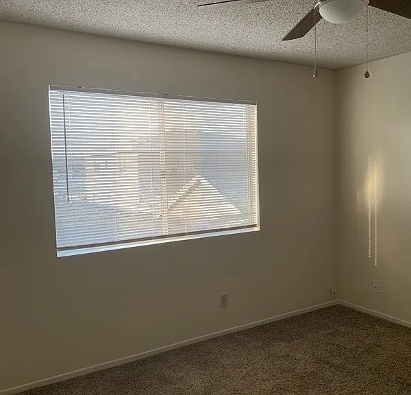 13415 Doty Ave — Photo 37
