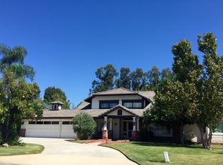 1489 N Portsmouth Cir, Orange, CA 92869